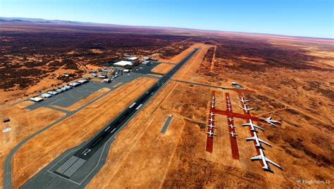 alice springs airport runway length